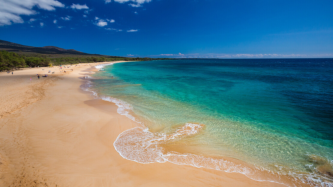Langer Sandstrand von Makena Beach